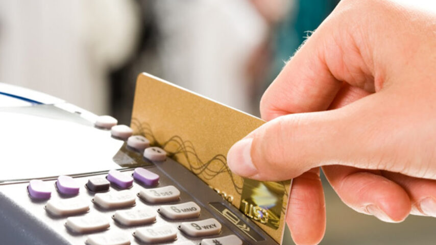 Παράταση έως 31/3 στο όριο των 50€ για ανέπαφη συναλλαγή με κάρτα χωρίς PIN