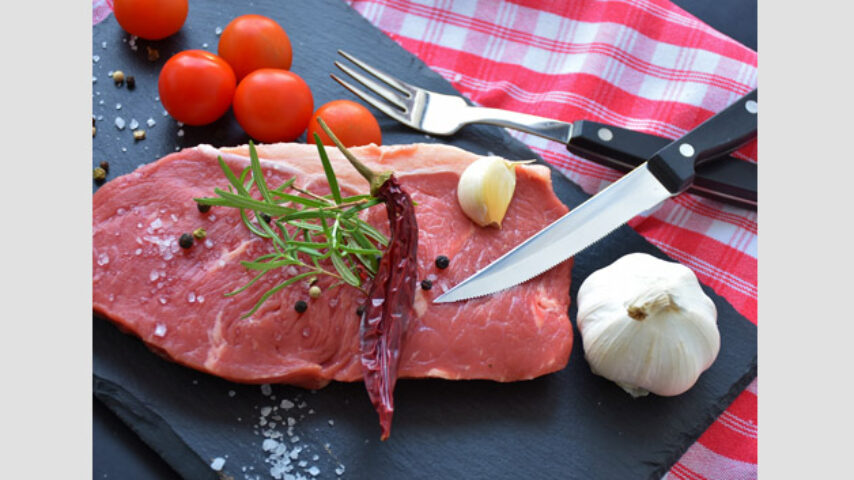 Για κρέας πηγαίνει το 22,5% των χρημάτων που δαπανά σε τρόφιμα το μέσο νοικοκυριό στην Ελλάδα