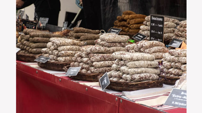 Για λουκέτα προειδοποιούν οι Γάλλοι αλλαντοποιοί εξαιτίας της αύξησης στις τιμές του χοιρινού
