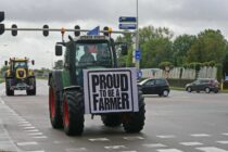 Οι Ολλανδοί αγρότες συνεχίζουν τον αγώνα τους