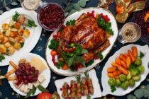 Αγγλία: Ακριβότερο το χριστουγεννιάτικο τραπέζι – καλπάζει ο πληθωρισμός