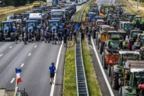 Οι Ολλανδοί αγρότες αντεπιτίθενται, ενόψει των εθνικών εκλογών