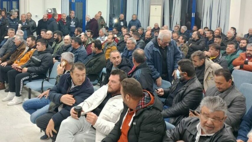 Κλιμάκωση των κινητοποιήσεων αποφάσισαν οι αγρότες της Θεσσαλίας – Μπλόκα από τις 24/1/2024