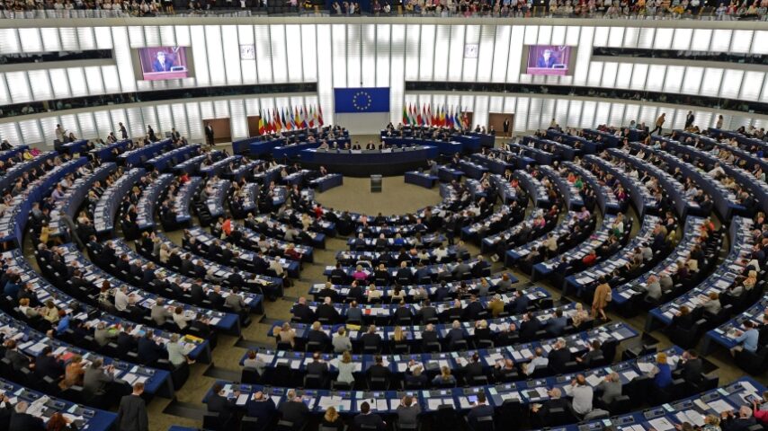 Σήμερα συνεδριάζει η Ολομέλεια του Ευρωκοινοβουλίου – Αναθεώρηση της ΚΑΠ  και ψηφοφορία 23 και 25/4