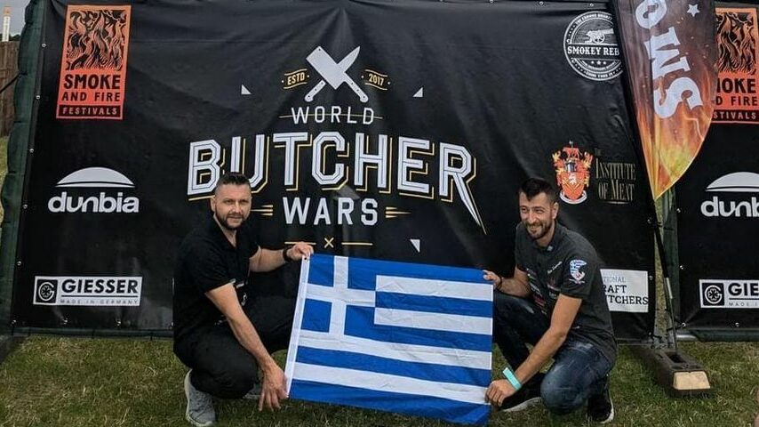 Οι Έλληνες κρεοτέχνες ανάμεσα στους καλύτερους παγκοσμίως – Την 4η θέση κατέλαβε ο Νίκος Λασκαρέλλης στο World Butcher Wars
