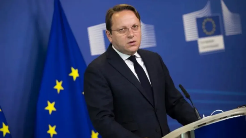 Εμβολιασμό για την ευλογιά ζήτησε από τον Τσιάρα ο επίτροπος Υγείας