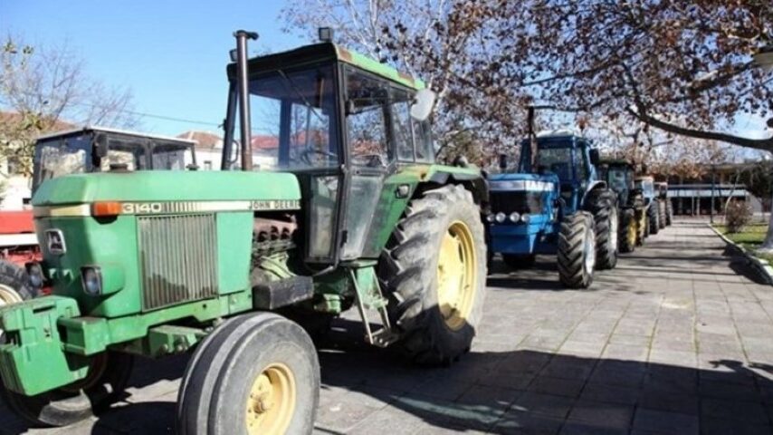 Αγρότες της Λιβαδειάς βγάζουν τρακτέρ στο δρόμο