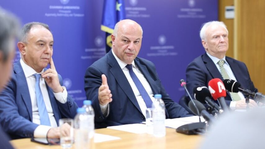 Επιστημονική επιτροπή για την ευλογιά συγκρότησε ο Τσιάρας