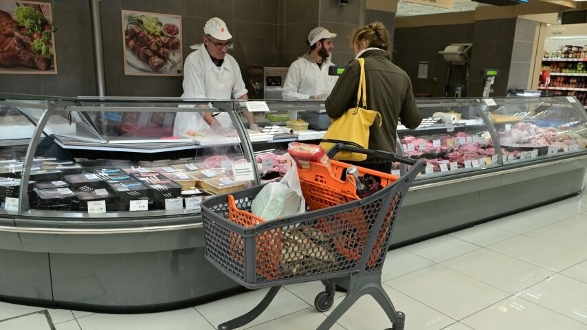 Κατατέθηκε στη Βουλή το σ/ν του ΥΠΑΝ για την αναγραφή των διπλών τιμών