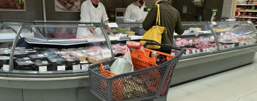 Πάνω από 13% ο πληθωρισμός στα κρέατα των σούπερ μάρκετ και τον Ιανουάριο