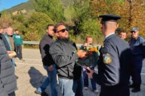 Σκληραίνει το μέτωπο των αγροτών