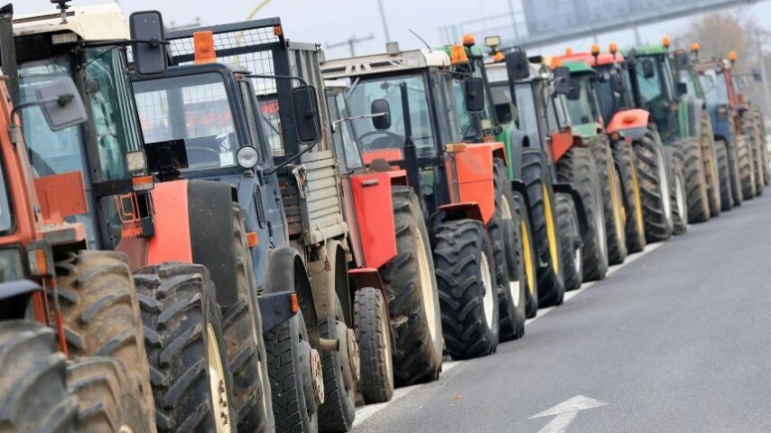 Οι αγρότες στέλνουν τελεσίγραφο