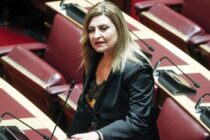 Το εμβόλιο της ευλογιάς ξανά στη Βουλή