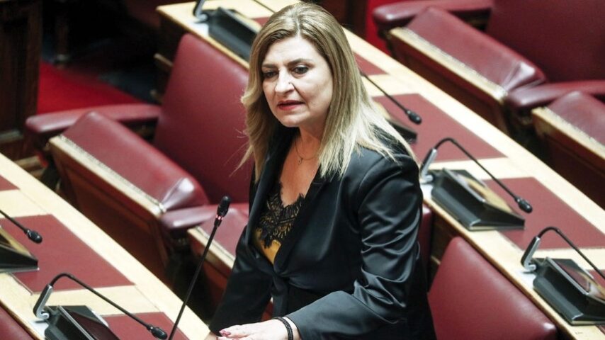 Το εμβόλιο της ευλογιάς ξανά στη Βουλή