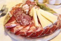 Τα αλλαντικά γίνονται έτοιμη εμπειρία