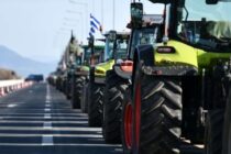 Αγρότες σε μετωπική σύγκρουση