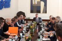 Σύσκεψη κυβέρνησης – κτηνοτρόφων υπό τον πρωθυπουργό