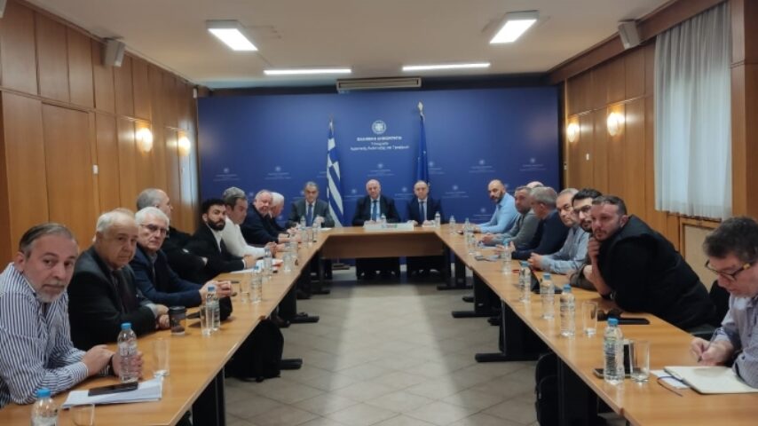 Λέσβος: Στήριξη και «μάχη» επιβίωσης