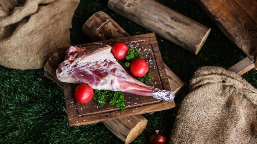 Περιφέρεια Θεσσαλίας και κρεοπώλες καλούν σε υπεύθυνη αγορά κρέατος