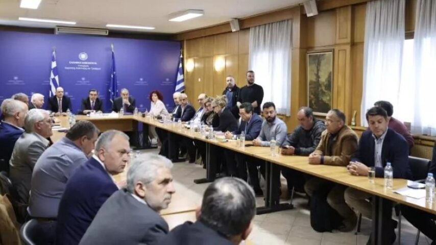 Κατέρρευσε κάθε προσδοκία στη σύσκεψη για τη Λέσβο